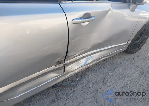 2008 Honda Civic Lx z USA, uszkodzony, nr VIN 1HGFA15598L015724